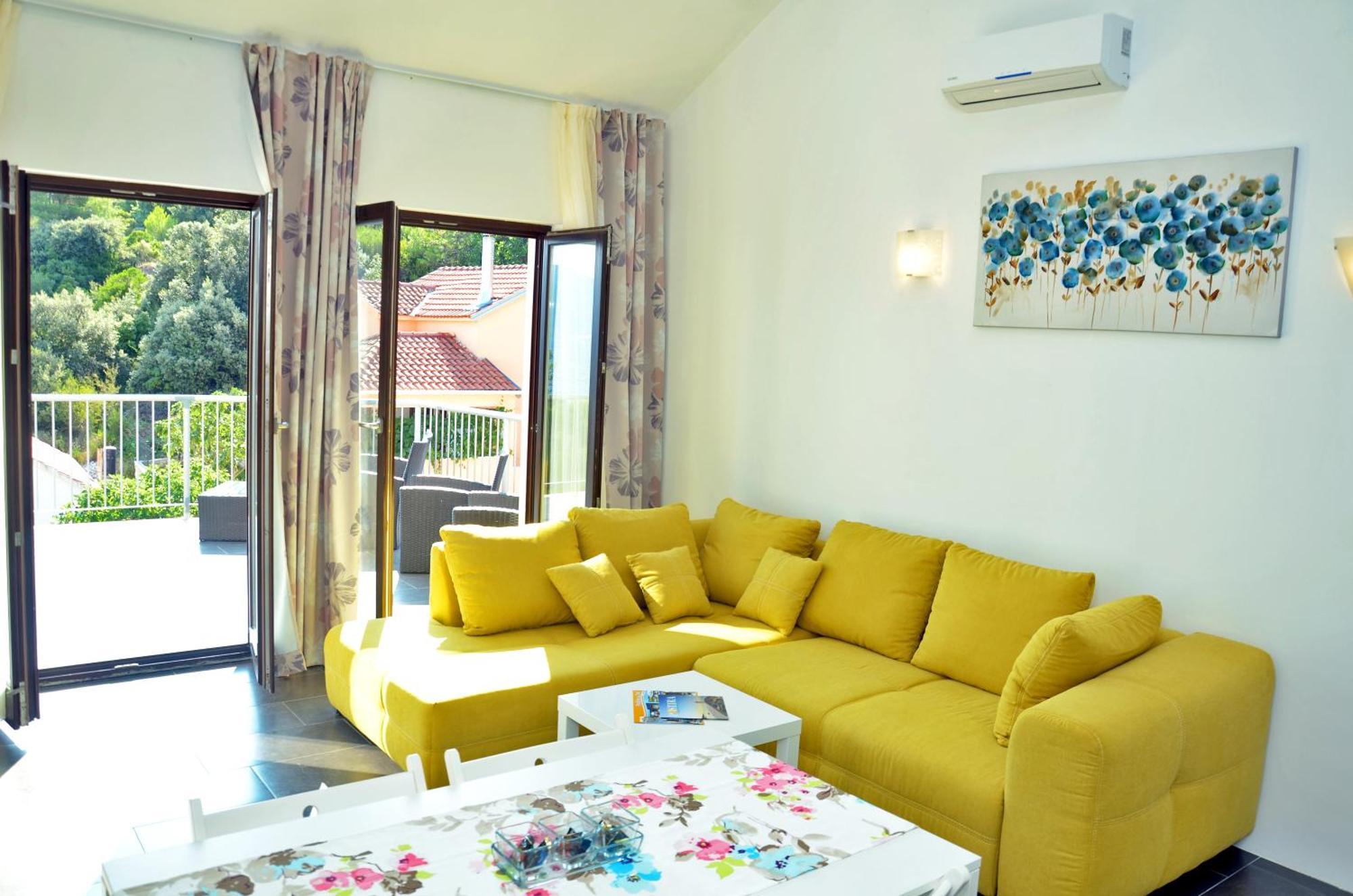 Apartma Lozna *
