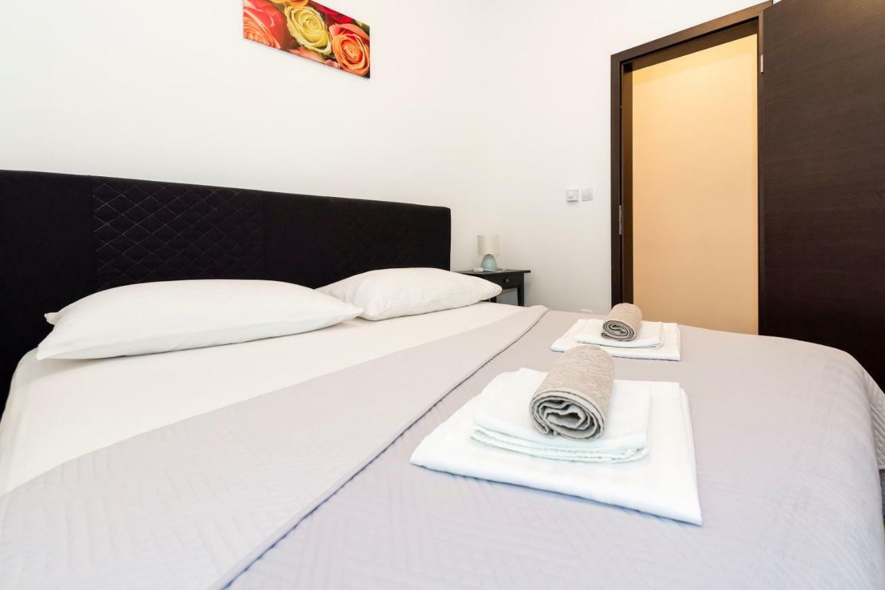 Lozna Apartment