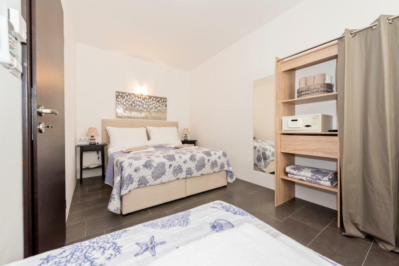 Lozna Apartma Postira